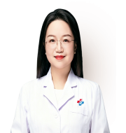 个人经历李云海 广州中医药大学第三附属医院儿科副主任中医师，羊城青年好医生。 硕士研究生毕业于广州中医药大学，从事儿科工作十余年，擅长中西医结合治疗儿童矮小症、性早熟、反复呼吸道感染、急慢性咳嗽、肺炎