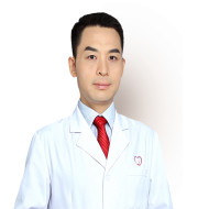 神经内科主任医师，硕士生导师，优秀共产党员，非洲加纳医疗援助工作者，全国优秀援外医疗队员。从事神经介入20年，开展出血性和缺血性脑血管病的介入治疗，包括急诊取栓、脑血管狭窄成形术、脑血管慢性闭塞开通术