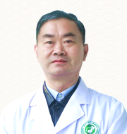 郑学宝 广州中医药大学教授 疑难杂症门诊主任医师,博导 博士后合作导师.擅长：中药治疗:慢性胃肠疾病;肝胆疾病;结节;囊肿;息肉;女性内分泌失调;不孕不育;湿疹、痤疮、荨麻疹等慢性皮肤病;男性问题;亚