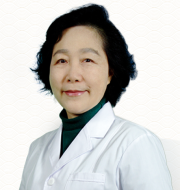 杨小红 广州中医药大学教授 综合科 主任医师，硕士研究生导师。擅长：中医药治疗糖尿病及并发症、甲状腺等内分泌疾病:高血压病、高血脂症、骨质疏松症、糖尿病肾病、肾病综合症。