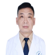 姓名：左俊岭 头衔：博士生导师 岭南名医 科室：中医脾胃科职称：主任医师 在职单位：广州中医药大学教授擅长：辨病辨证快速高效治疗慢性乙肝、药物性肝炎、脂肪肝、肝硬化、肝癌及急慢性胃肠炎、反流性食管炎、