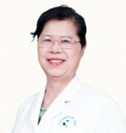 许丽绵 广州中医药大学教授 中医妇科主任中医师，博士生导师。全国名中医欧阳惠卿教授的学术继承人及国医大师肖承惊教授的徒弟，从事妇科临床工作近40年。