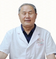 王清海  广东省第二中医院 心血管科主任中医师 国务院特殊津贴专家 国家二级教授 广东省名中医 岭南名医。